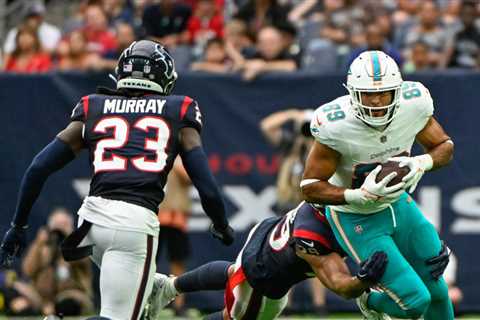Miami Dolphins Undrafted tight end Julian Hill: I take pride in being a half o-lineman