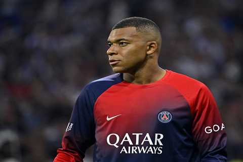 Kylian Mbappe ‘tempted by shock transfer to Premier League club as he aims to force PSG exit in..