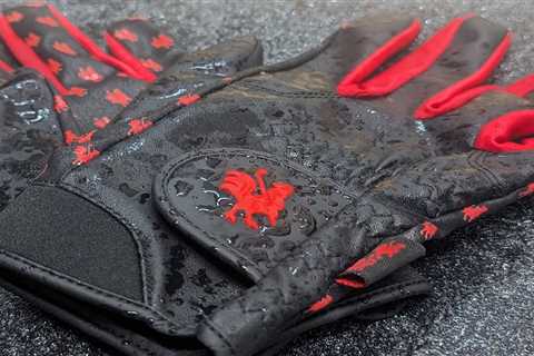 Testers Wanted: Red Rooster Rain Gloves