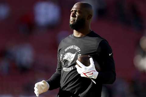 Bills Announce Leonard Fournette’s Status For Chargers Game