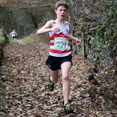 Hoppits wins for juniors William Hall and Clara McKee – fell race results