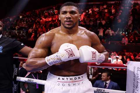 Chinese heavyweight claims Anthony Joshua is being protected from a fight against him