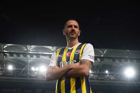 OFFICIAL: Leonardo Bonucci joins Fenerbahce