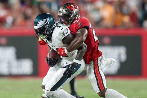 A.J. Brown injury: Eagles wide receiver will NOT play against Buccaneers