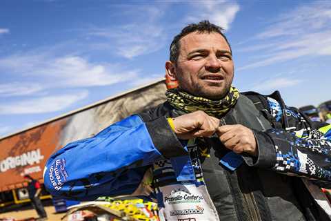 Spanish Motorcyclist Carles Falcon Dies After Horrific Crash in Dakar Rally