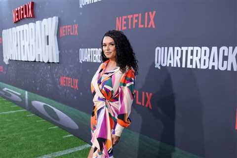 Joy Taylor Says It’s Hard To Pick Against 1 QB Sunday