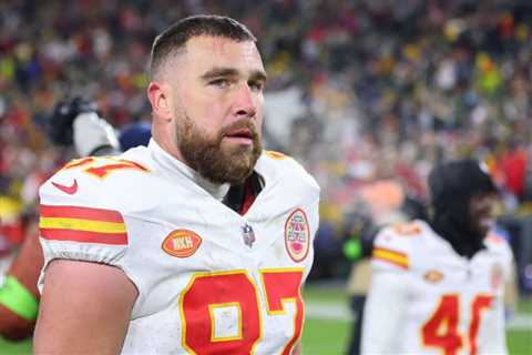 Travis Kelce Names The Best TE In The NFL