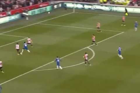 Video: Nicolas Jackson gives Chelsea the lead against Brentford with a thumping header