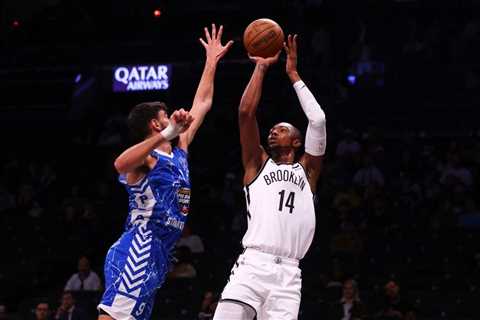 Harry Giles III Reacts After Signing With Lakers