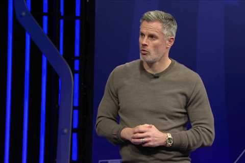 Jamie Carragher predicts Liverpool to win Premier League title