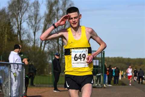 Lewis lands first Senior gold at our Scottish 10-Mile Champs as Annabel wins, too