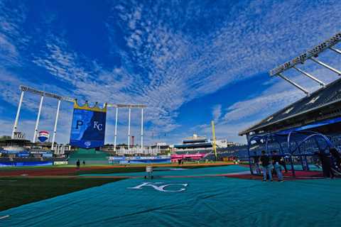 Voters Reject Stadium Tax For Royals And Chiefs