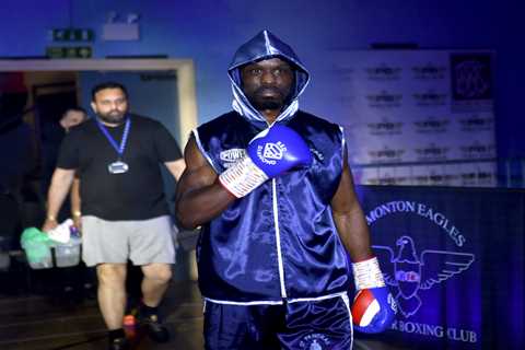 Boxer Sherif Lawal Dies After Collapsing in First Professional Fight