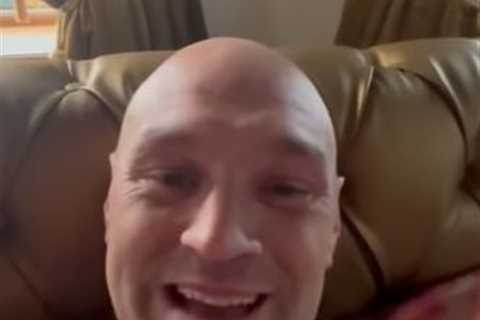 Watch Tyson Fury's 'Very Important Message' from Bed After Oleksandr Usyk Defeat