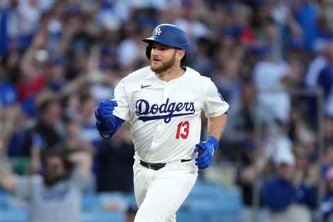 Max Muncy Shut Down Following Setback