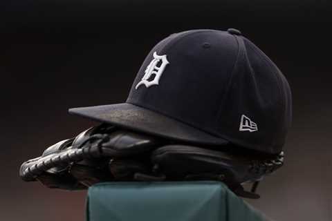 Tigers To Select Brant Hurter