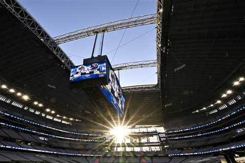 AT&T Stadium Roof Collapses After Mike Tyson vs Jake Paul Fight