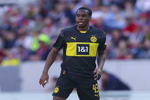 Chelsea Hunting Down £80m Gittens in Shock Dortmund Raid - But Is He Worth It?