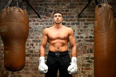 EXCLUSIVE: Tommy Fury's Fight Night Fiasco – Dad John Spills the Tea on Hidden Injury Drama!