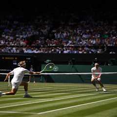 That Time Wimbledon's Centre Court Turned Into Complete Chaos