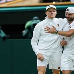 Sinner's Elbow Drama: Why the World No1 is Taped Up at Wimbledon