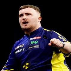 This 18-Year-Old Darts Prodigy Is Charging How Much for Sketches of His Own Face?