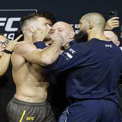 EXCLUSIVE: UFC 319 Royal Rumble! Khamzat Chimaev and Dricus Du Plessis Clash, Dana White Steps In!