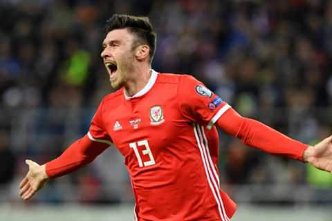 Wrexham Complete Kieffer Moore Signing on Three-Year Deal From Sheffield United