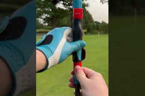 Scottie Schefflers Grip Training Aid  #golf #golfswing #golfgrip