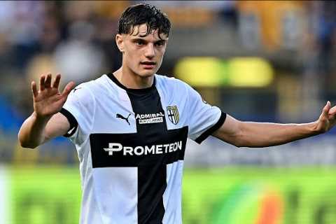 OFFICIAL: Liverpool Complete £26m Leoni Signing From Parma