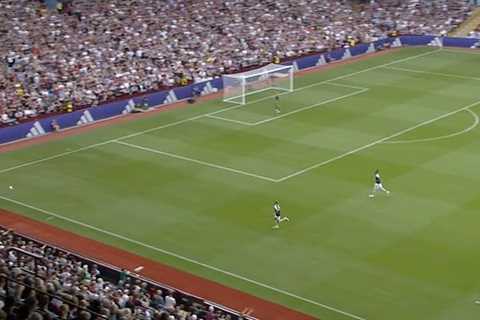 Football Clubs Are Straight-Up Stealing Rugby Moves Now (And It's Working)