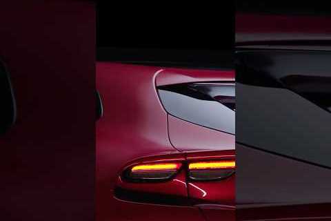 How does the #FerrariPurosangue's rear window whisk away the rain? Pietro Virgolin explains #Ferrari