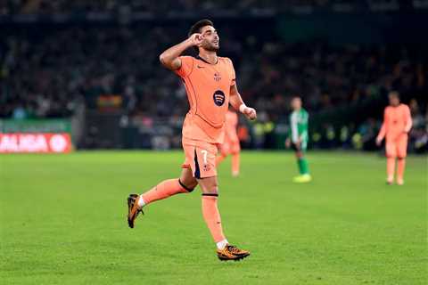 Torres Hat-Trick Fires Barcelona Past Betis 5-3