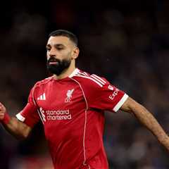 Liverpool Expect Salah to Stay Despite Contract Dispute