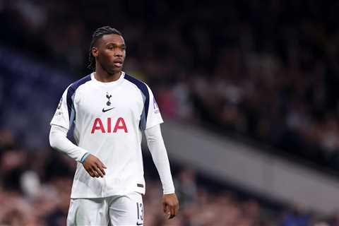 Spurs Target £17m Double Left-Back Deal as Udogie Exit Looms